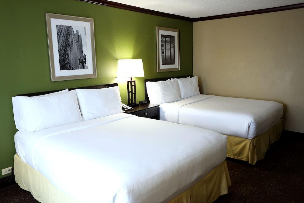 Chicago/oak Brook By Ihg Oakbrook Terrace