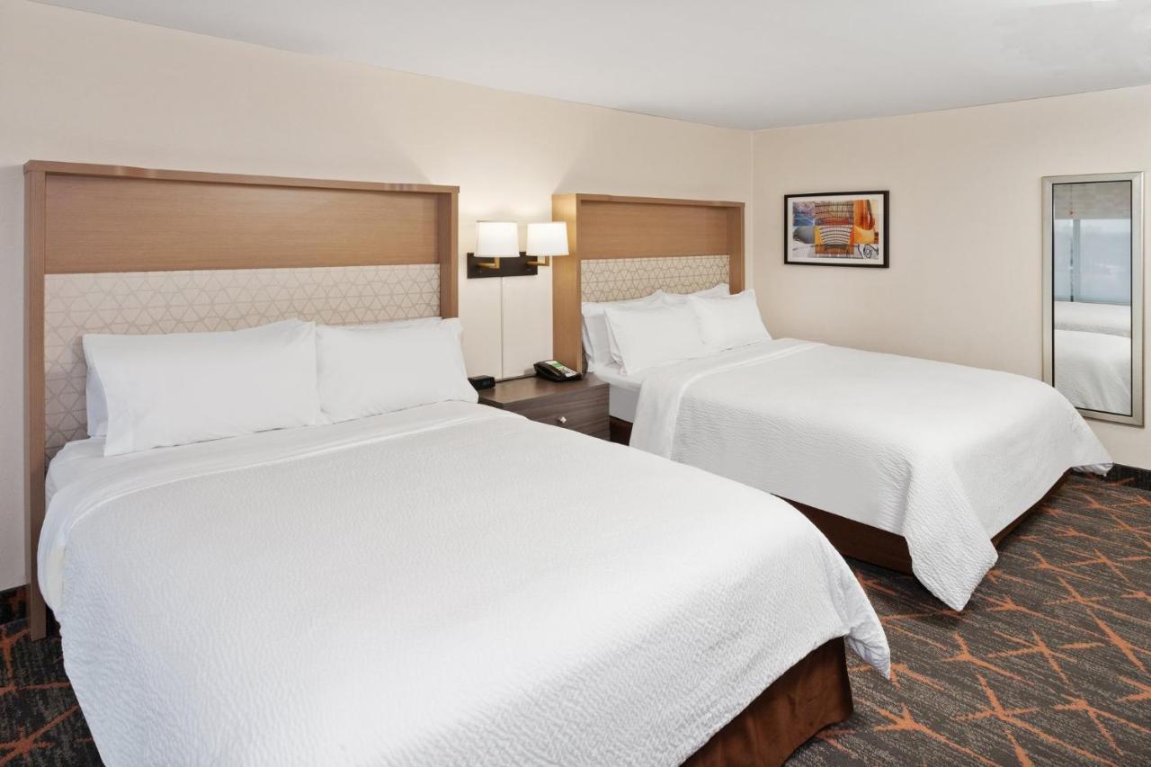 Chicago/oak Brook By Ihg 3*