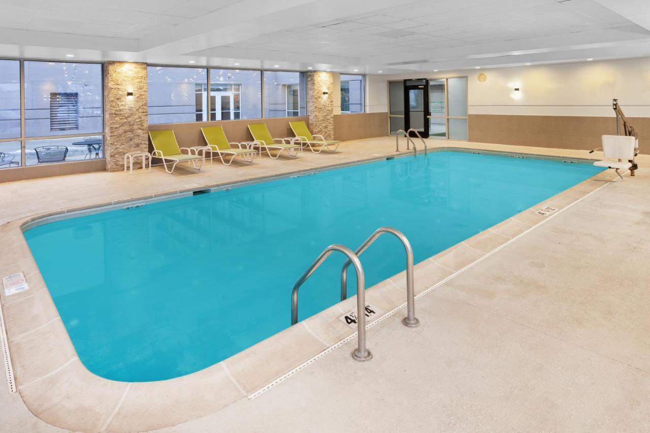 Chicago/oak Brook By Ihg Hotel 3*