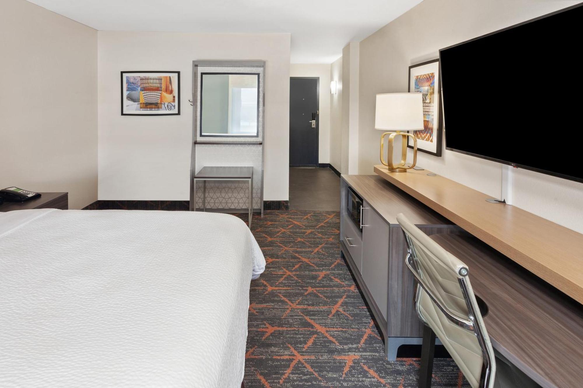 Hotel Chicago/oak Brook By Ihg Oakbrook Terrace