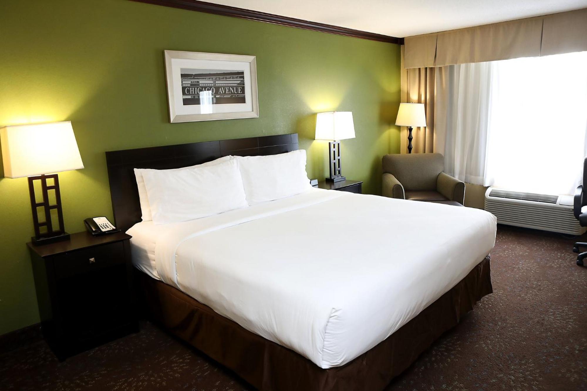Chicago/oak Brook By Ihg Hotel Oakbrook Terrace