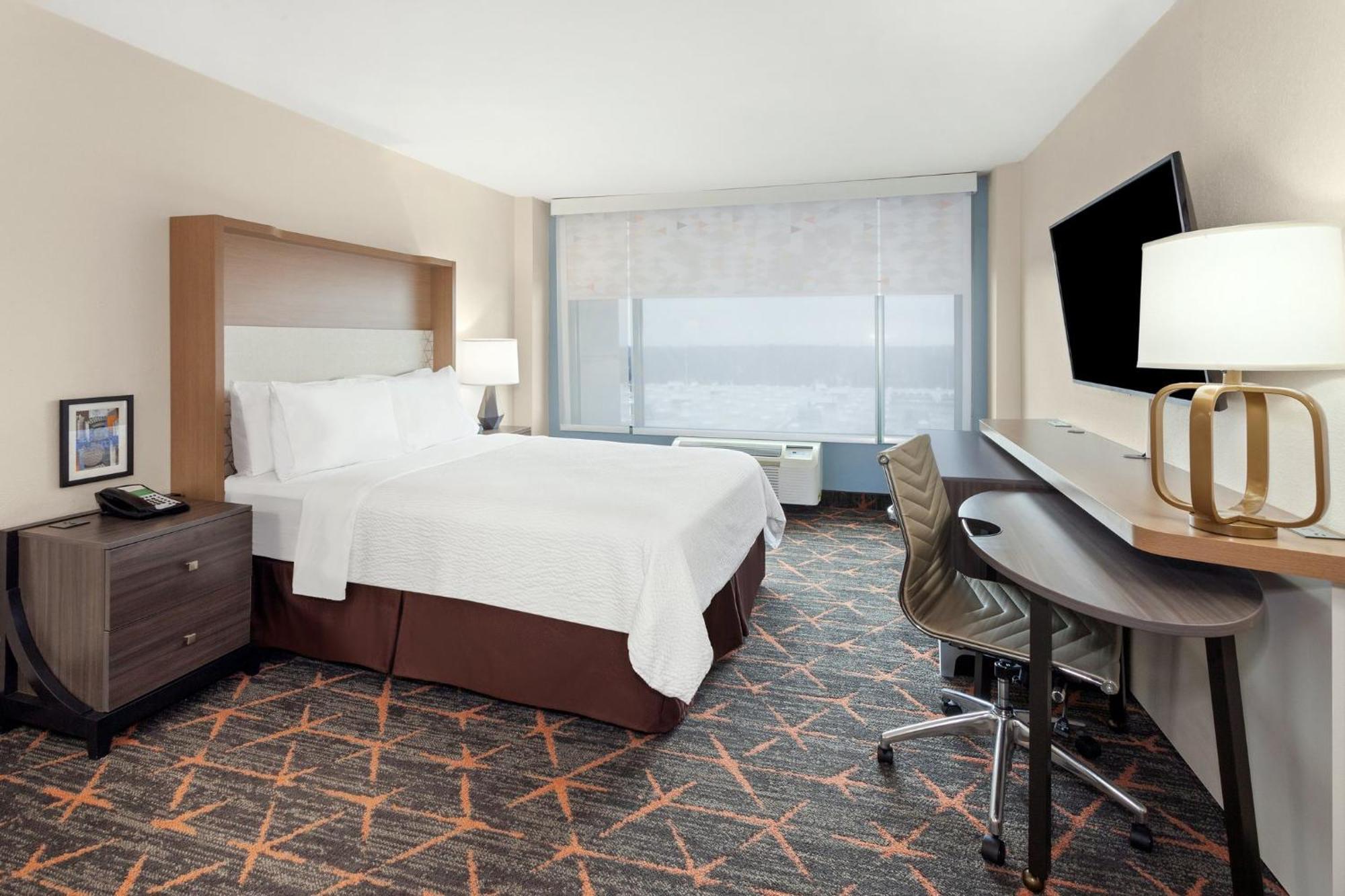 Chicago/oak Brook By Ihg